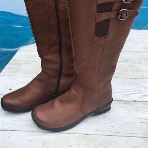Keen Tan Leather Waterproof Boots Size 7